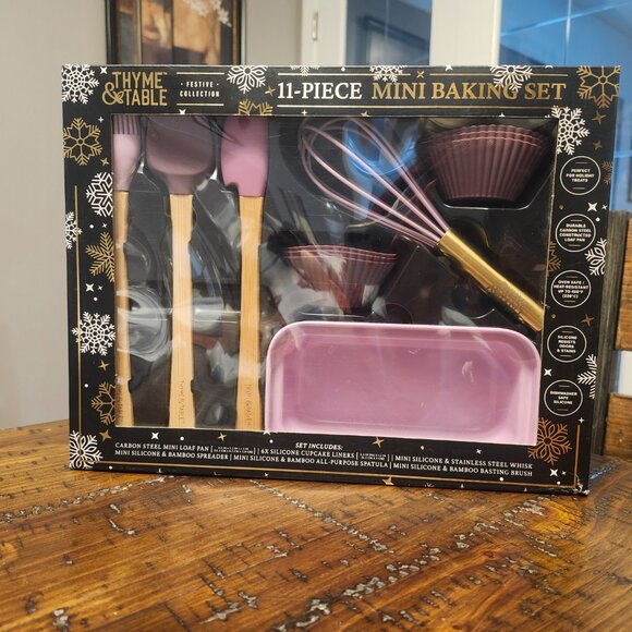 Thyme&Table Mini Baking Set / 11 Piece / NEW in Box / Purple - Picture 3 of 4